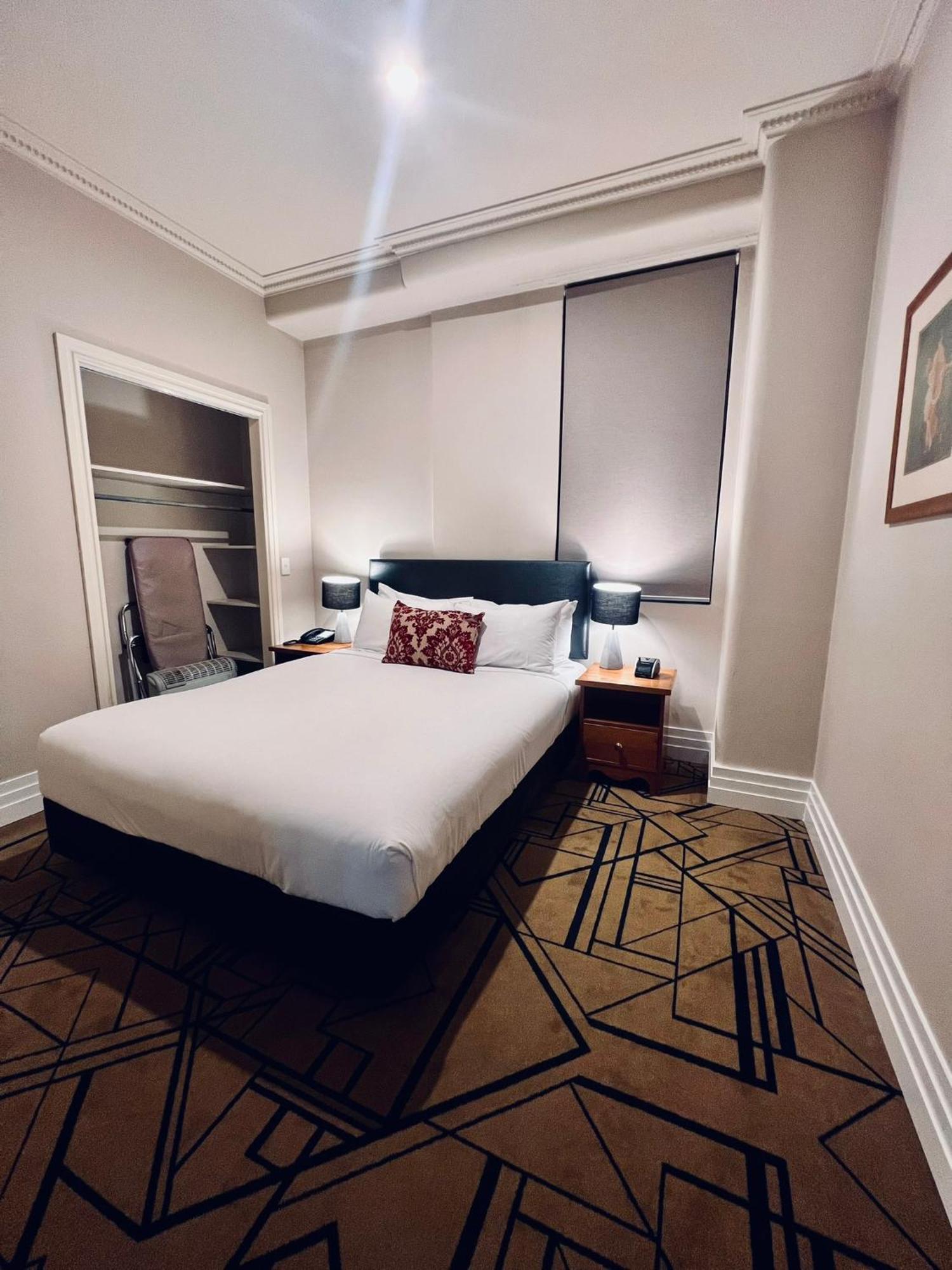 Quest Wellington Aparthotel Exterior photo
